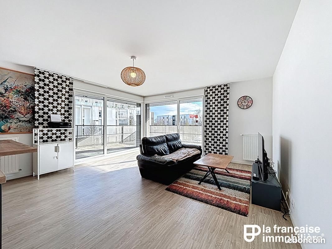 Appartement à louer, 80m², Vezin-le-Coquet