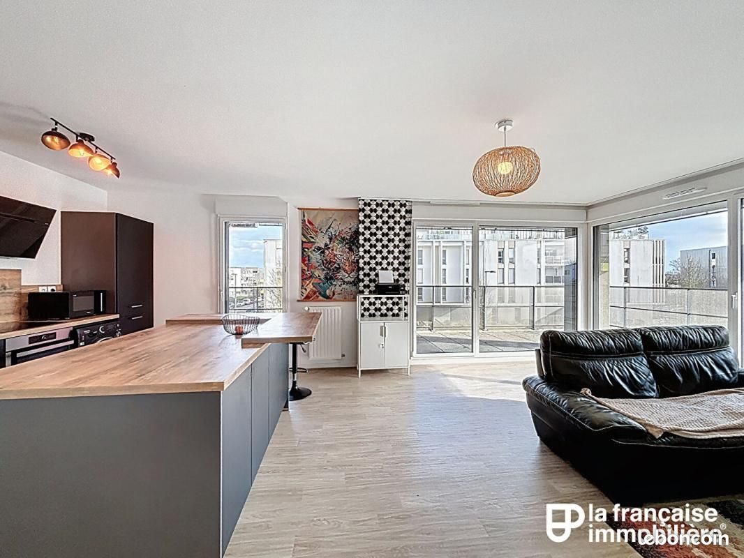 Appartement à louer, 80m², Vezin-le-Coquet