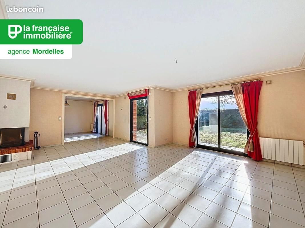 Maison à louer, 177m², Mordelles