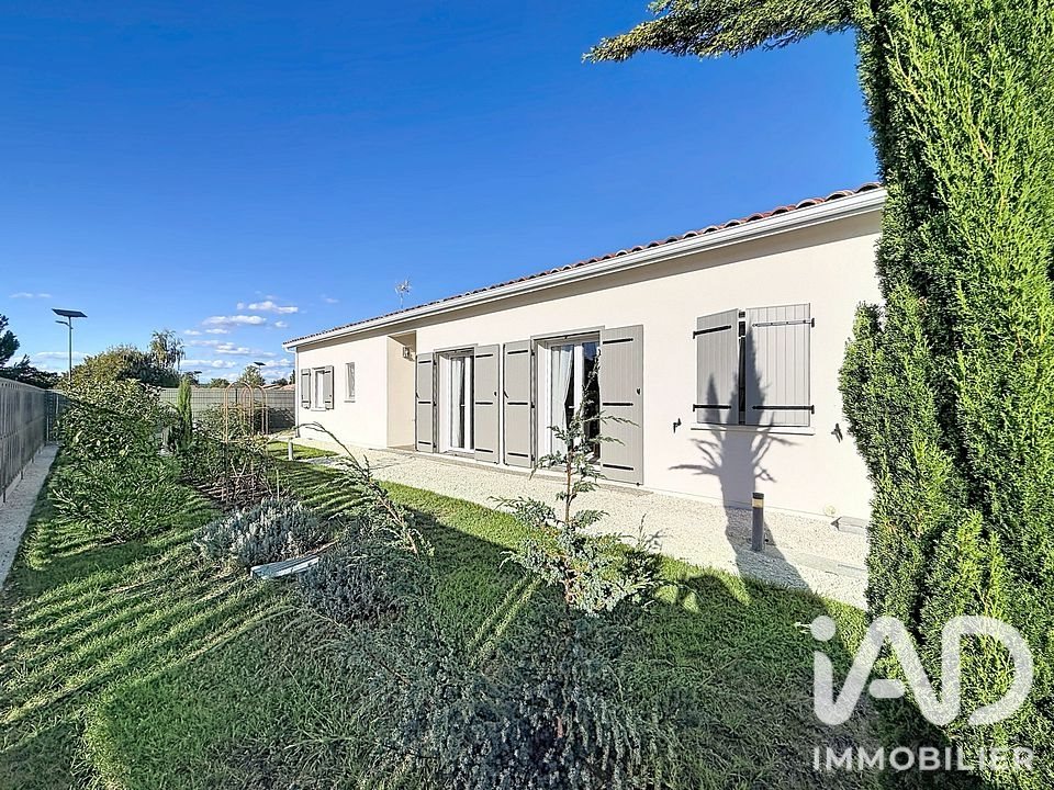 Maison à vendre, 117m², Roquefort