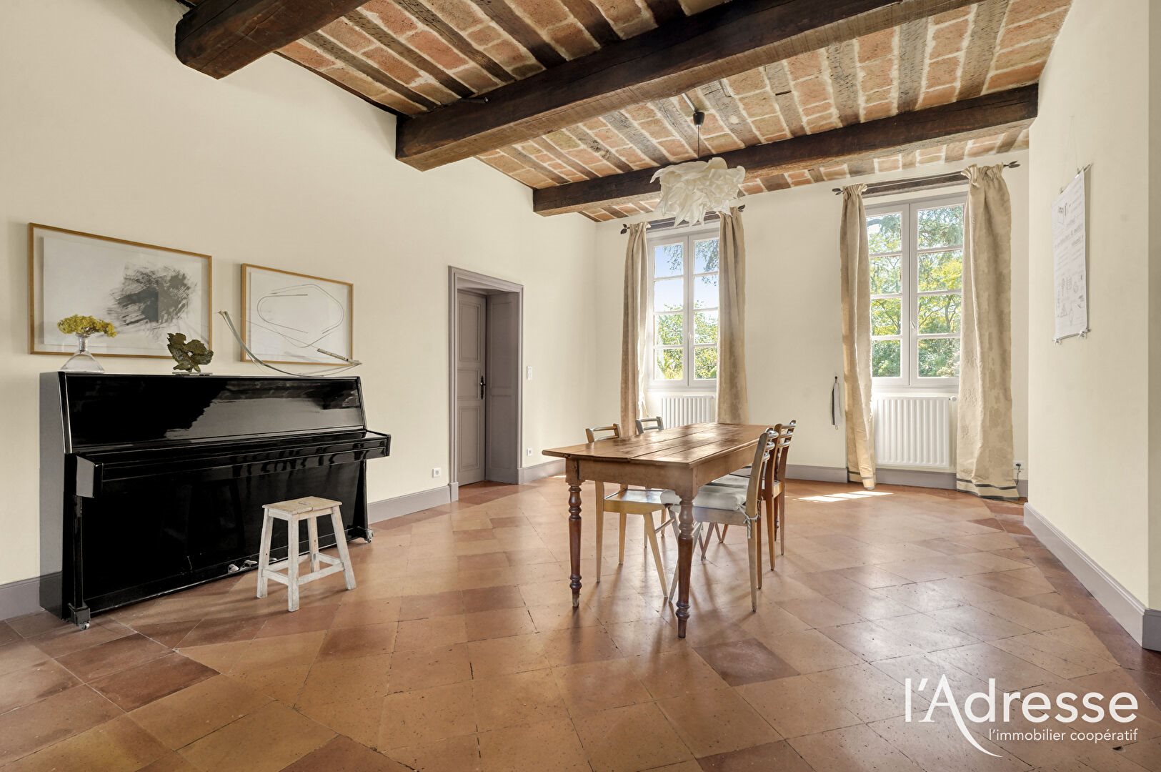 Maison à vendre, 290m², Le Burgaud