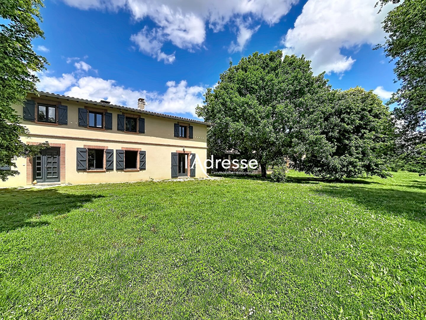 Maison à vendre, 505m², Le Burgaud