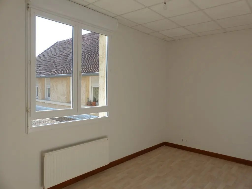 Appartement à louer, 100m², Cosne-Cours-sur-Loire