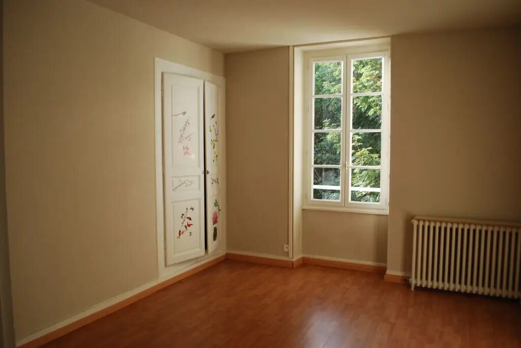 Appartement à louer, 85m², Cosne-Cours-sur-Loire