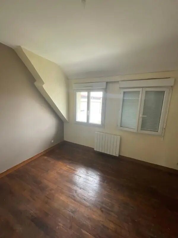 Appartement à louer, 129m², Cosne-Cours-sur-Loire