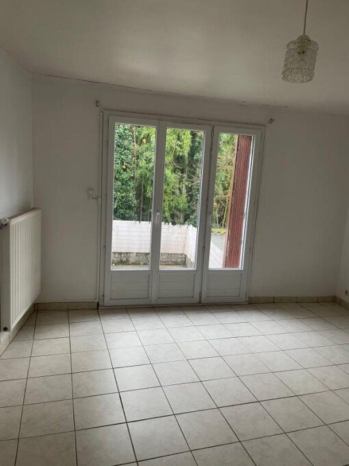 Appartement à louer, 21m², Myennes