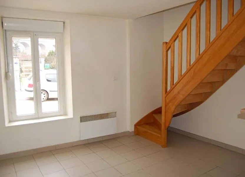 Appartement à louer, 27m², Saint-Satur