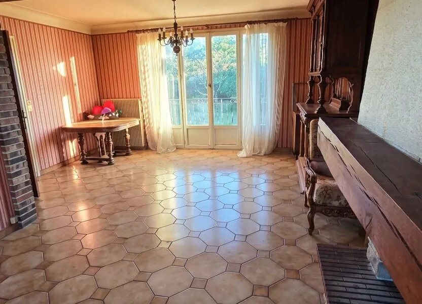 Maison à vendre, 67m², Pougues-les-Eaux