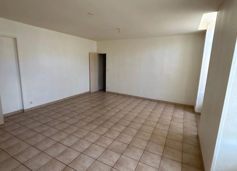 Appartement à louer, 72m², Neuvy-sur-Loire