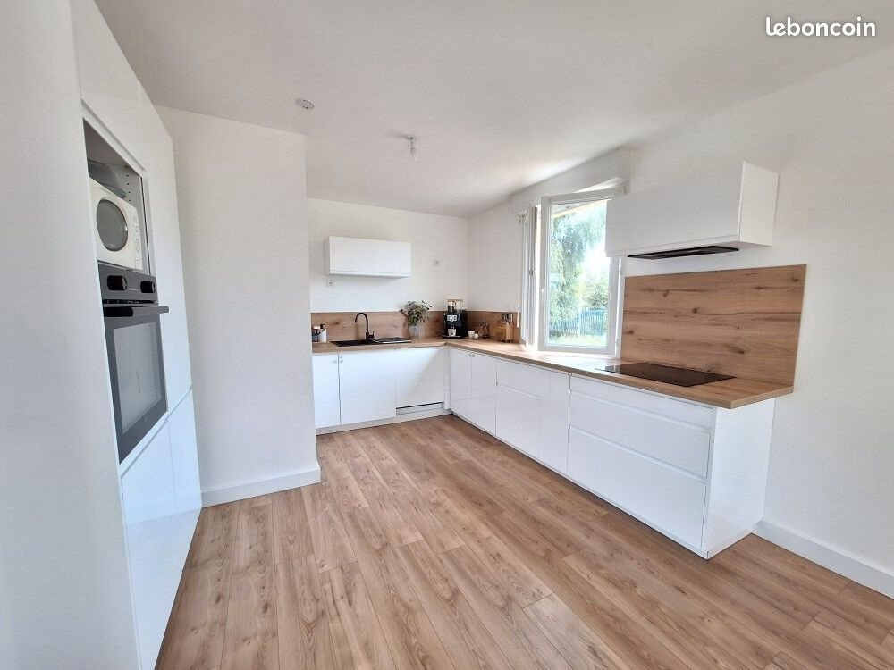 Maison à louer, 78m², Saint-Méloir-des-Ondes