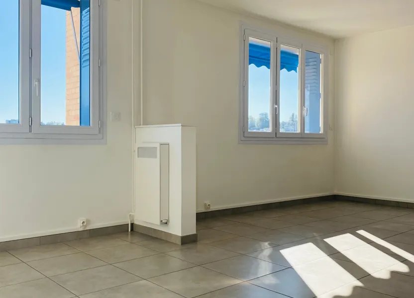 Appartement à louer, 68m², Voiron