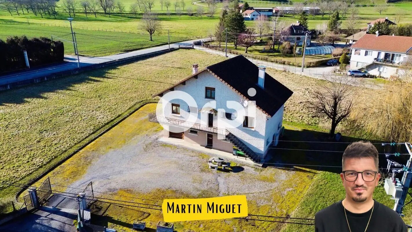 Maison à vendre, 167m², Saint-Geoire-en-Valdaine