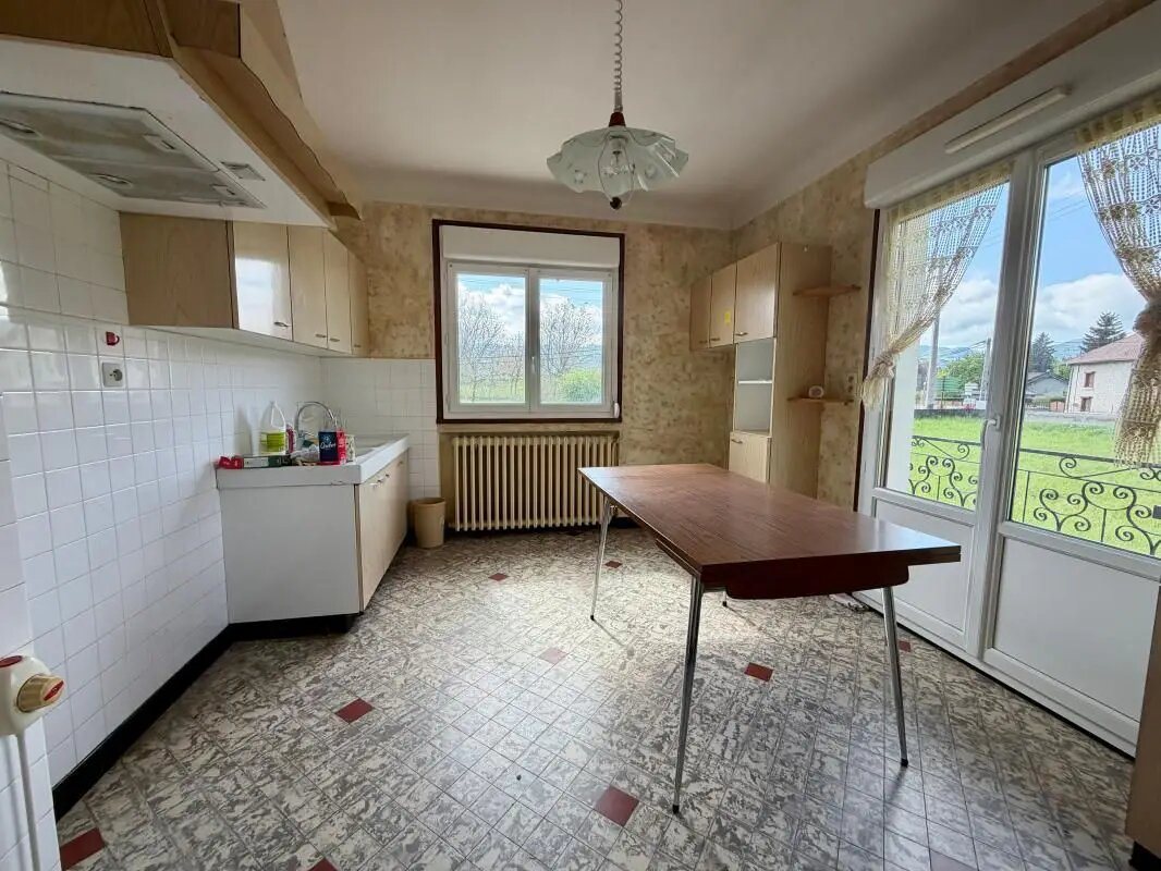 Maison à vendre, 167m², Saint-Geoire-en-Valdaine
