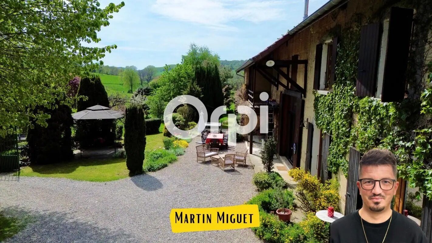 Maison à vendre, 240m², Saint-Geoire-en-Valdaine