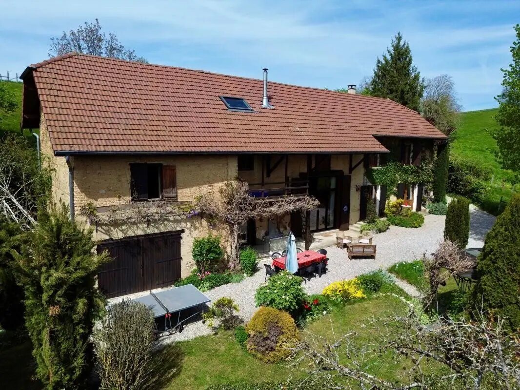 Maison à vendre, 240m², Saint-Geoire-en-Valdaine