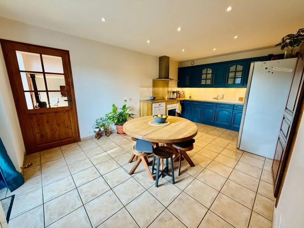Maison à vendre, 240m², Saint-Geoire-en-Valdaine
