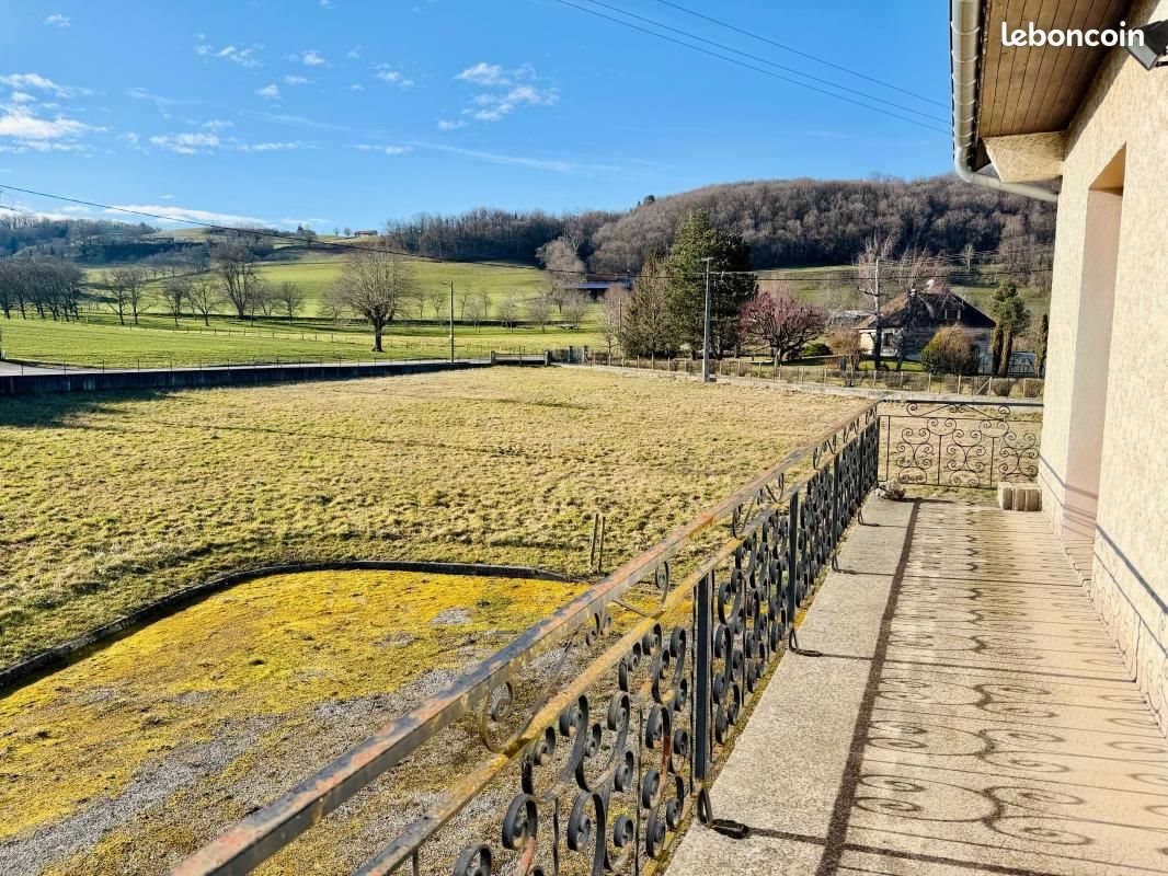 Maison à vendre, 167m², Saint-Geoire-en-Valdaine