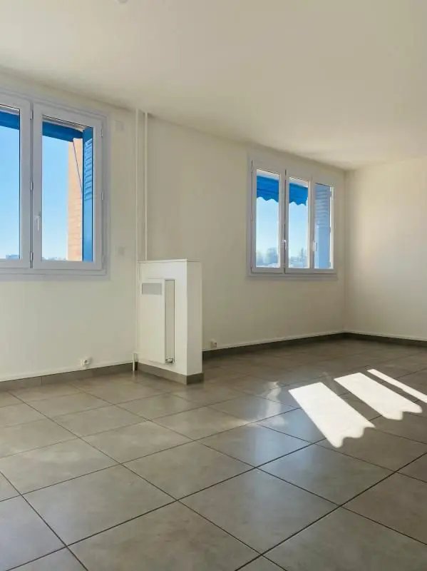 Appartement à louer, 68m², Voiron
