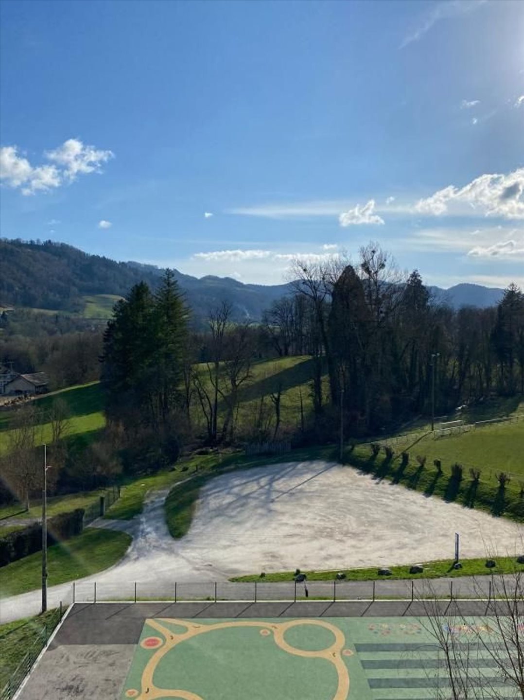 Appartement à louer, 75m², Saint-Geoire-en-Valdaine