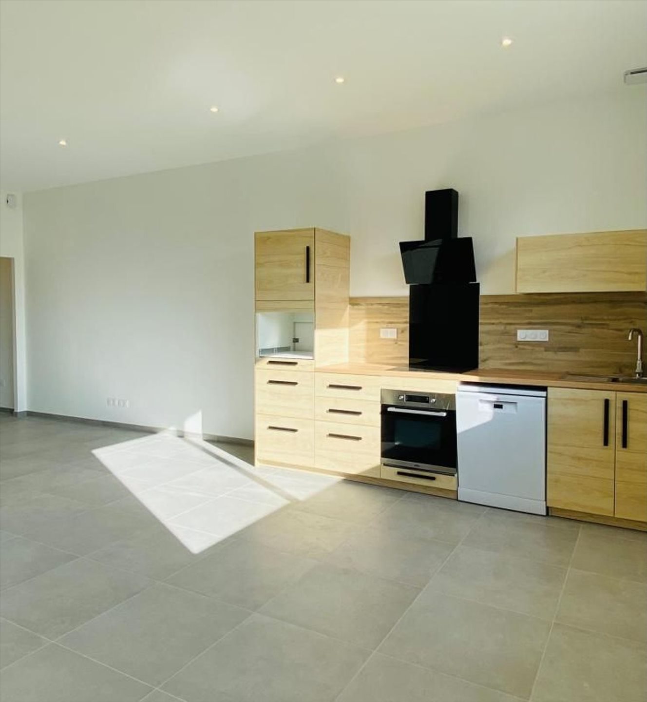 Appartement à louer, 75m², Saint-Geoire-en-Valdaine