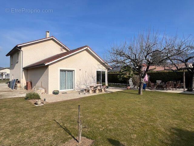 Maison à vendre, 127m², Saint-Etienne-de-Crossey
