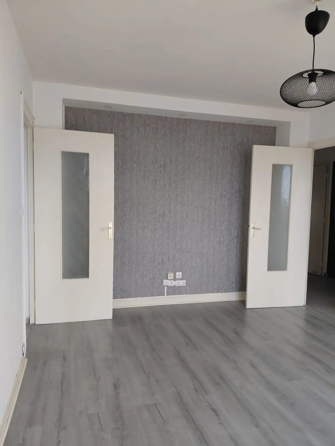 Appartement à vendre, 63m², Pont-de-Chéruy