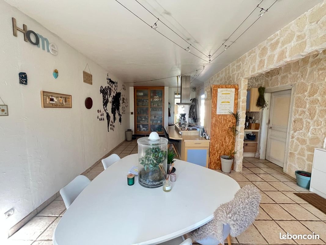 Maison à vendre, 117m², Arthès