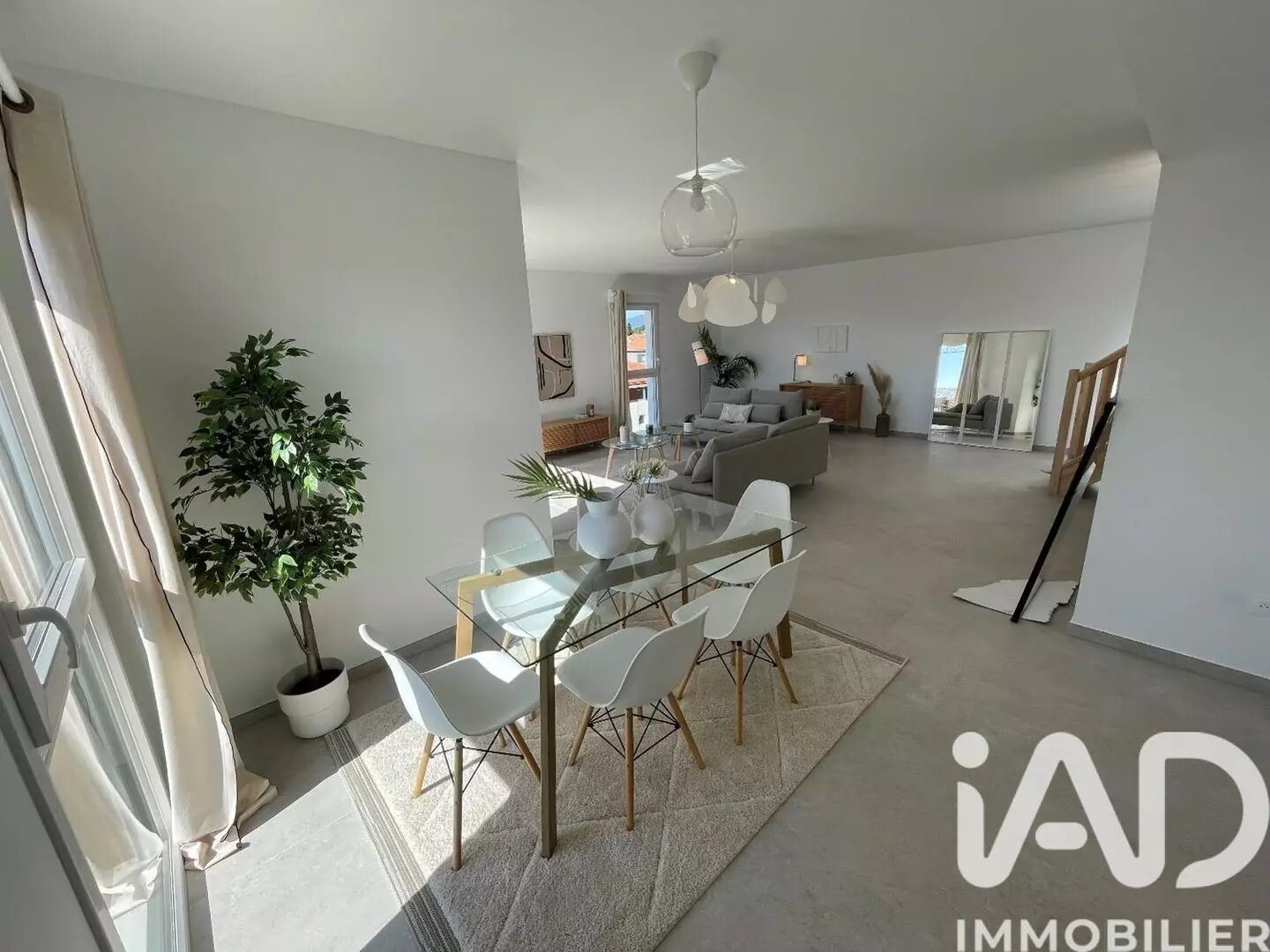 Appartement à vendre, 94m², Fréjus