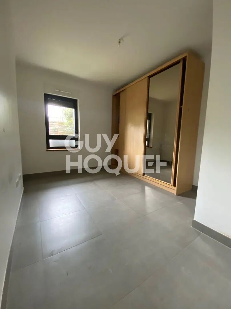 Appartement à louer, 72m², Stains