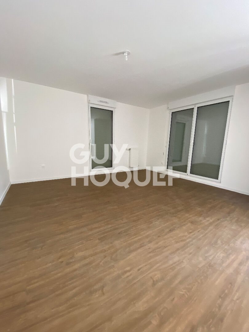 Appartement à louer, 111m², Aubervilliers