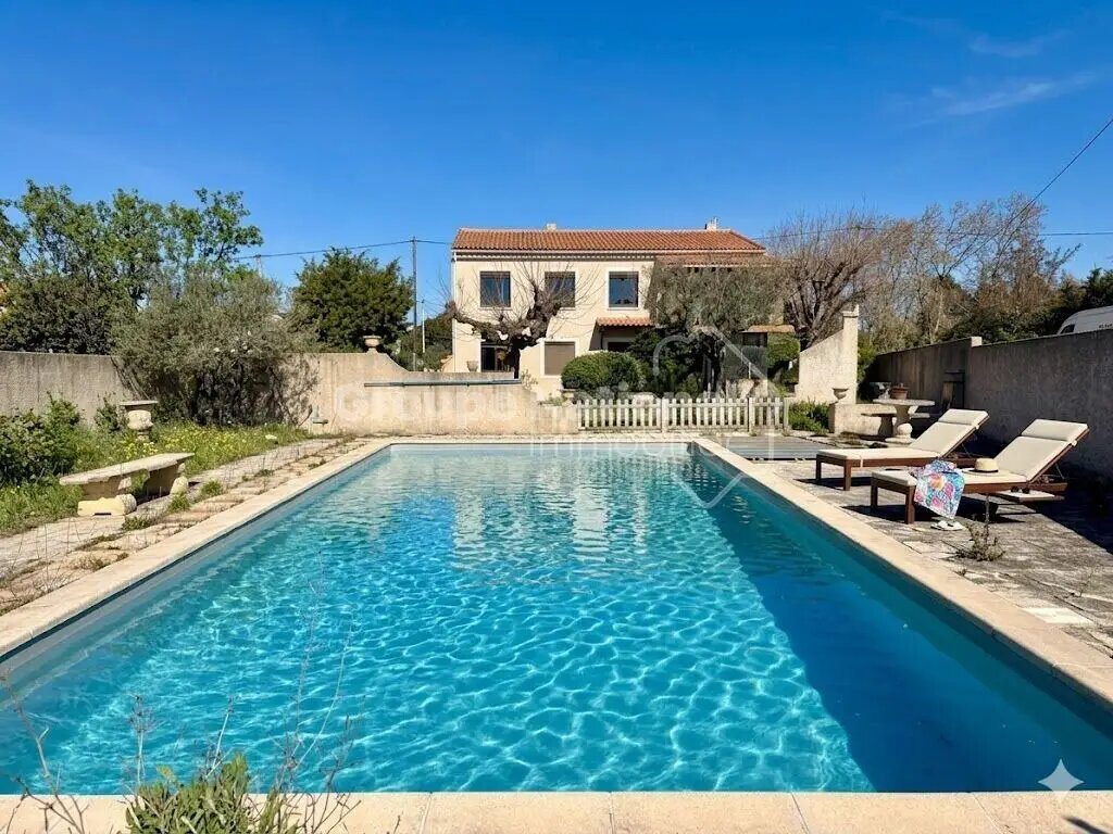 Maison à vendre, 161m², Gignac-la-Nerthe