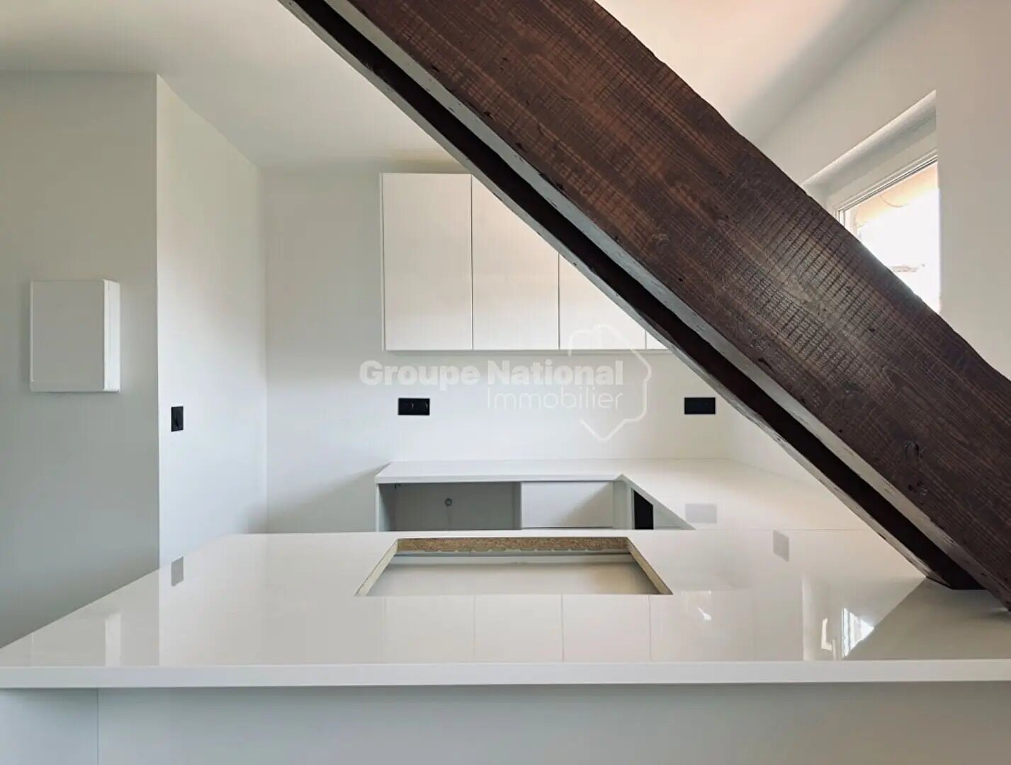 Appartement à louer, 28m², Marseille 8ème
