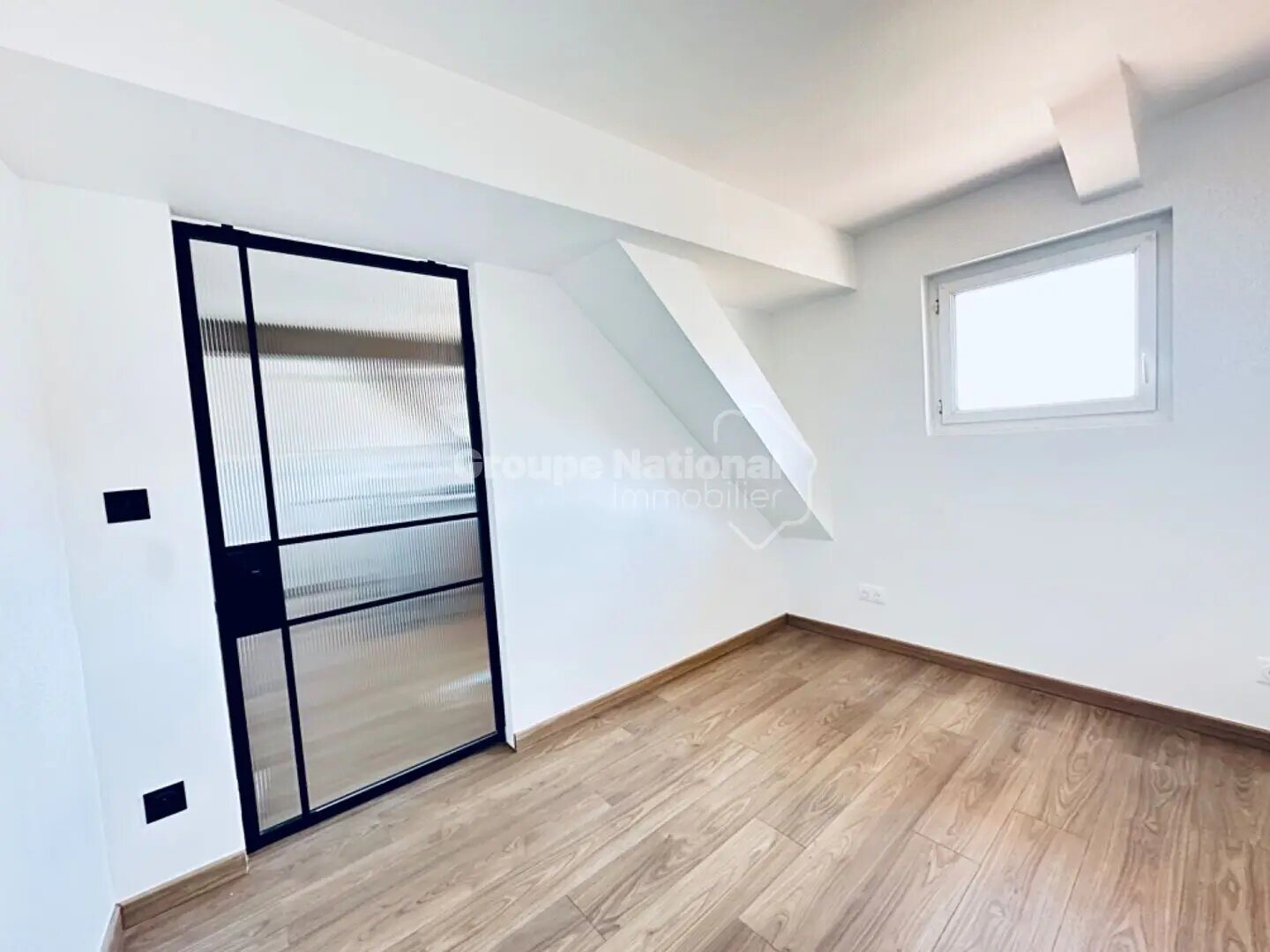 Appartement à louer, 28m², Marseille 8ème