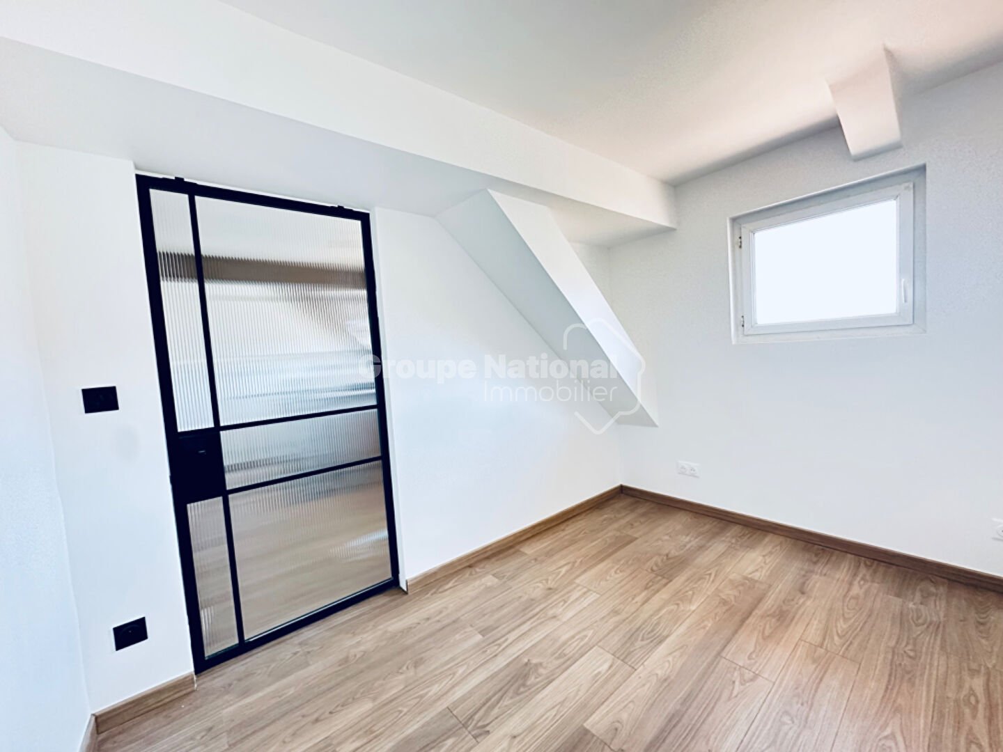 Appartement à louer, 28m², Marseille 8ème