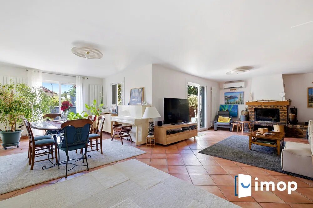 Maison à vendre, 137m², Fosses