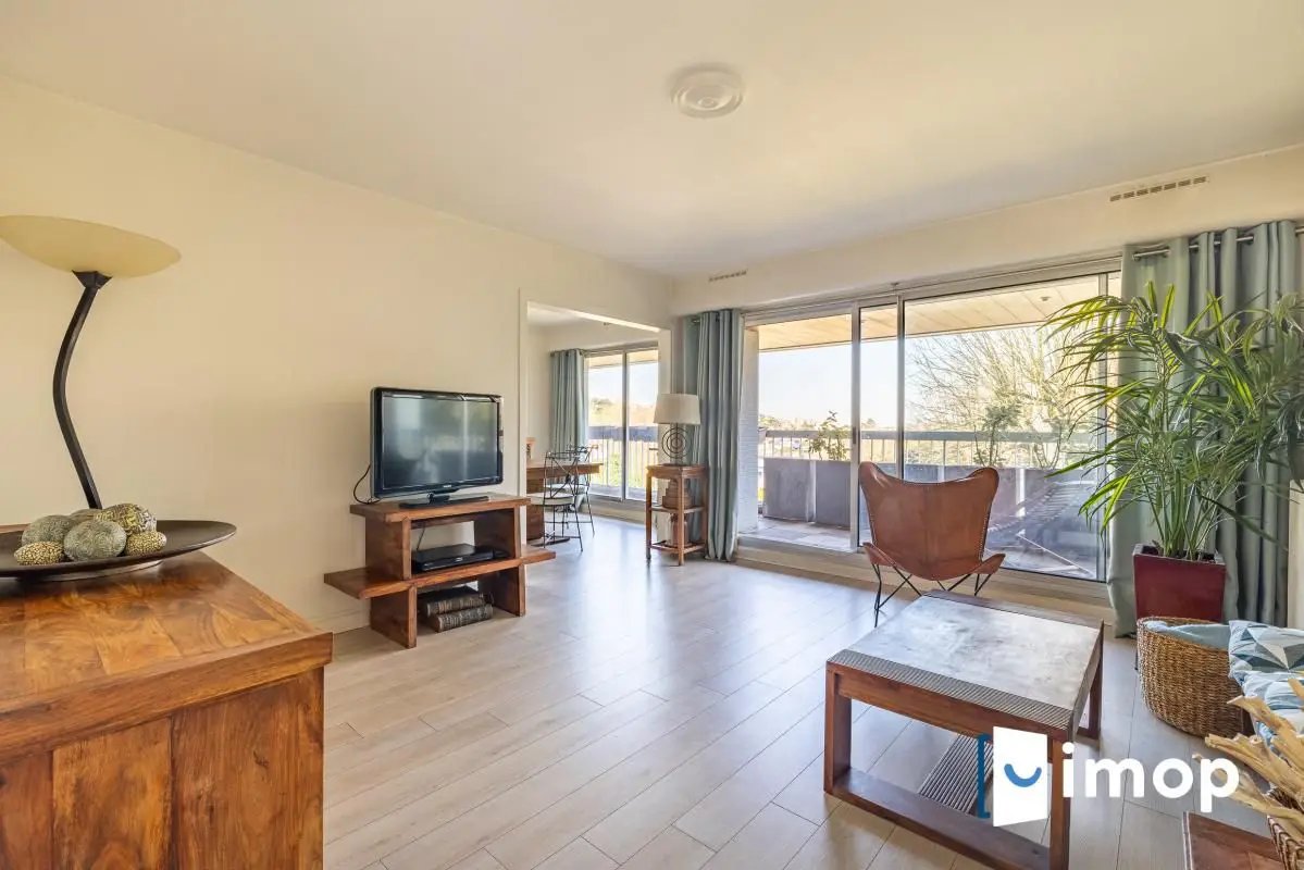 Appartement à vendre, 85m², Garches