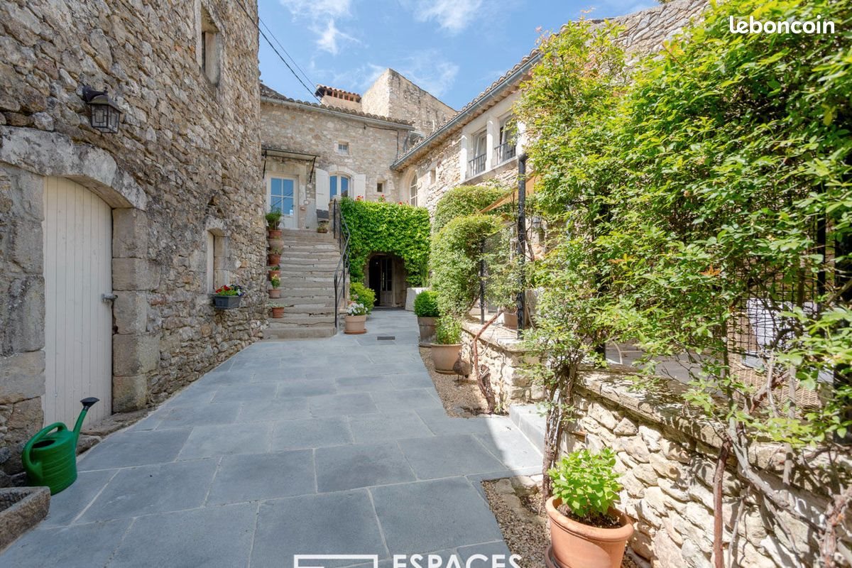 Maison à vendre, 280m², Goudargues