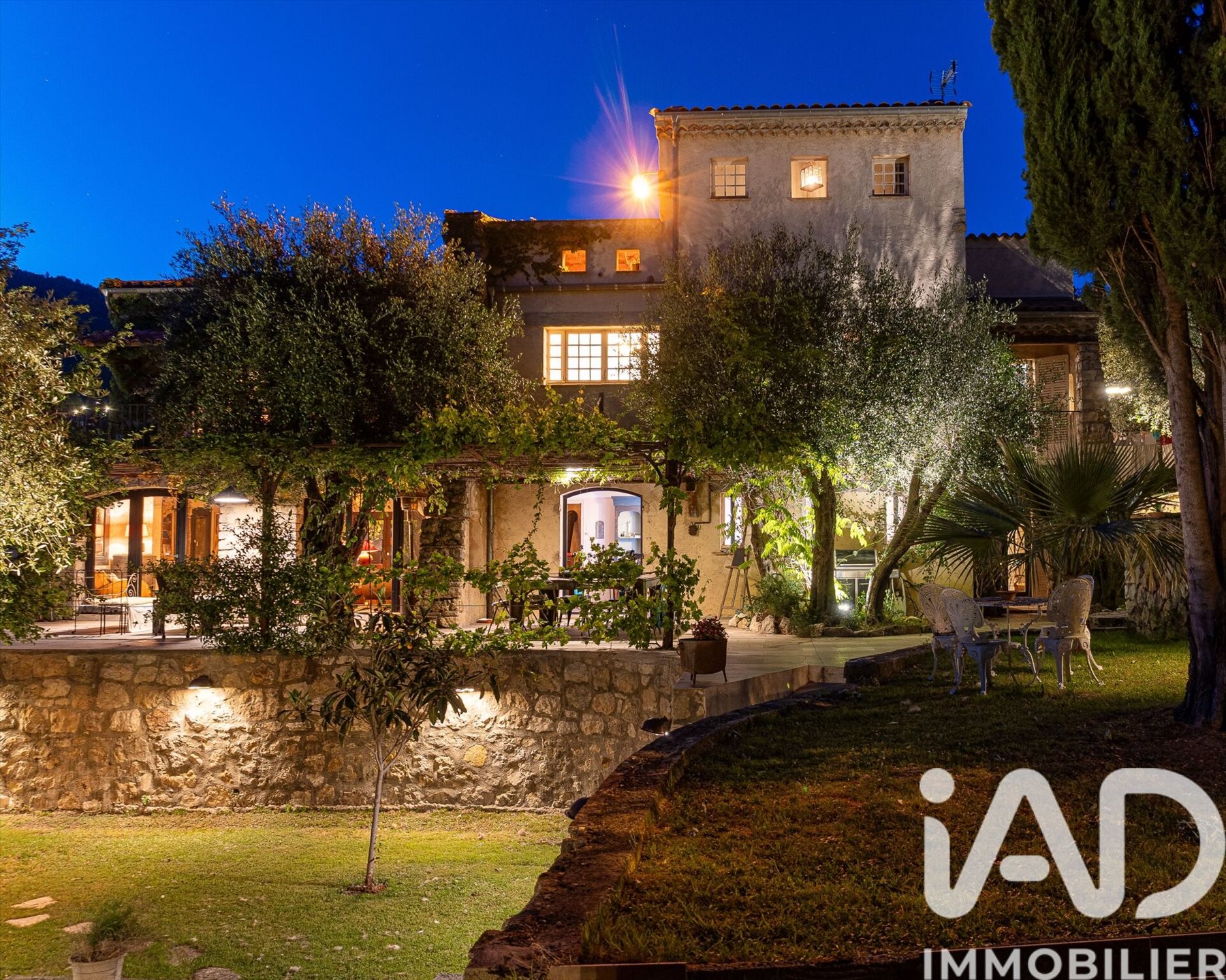 Maison à vendre, 230m², Grasse