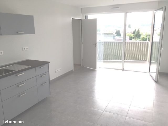 Appartement à louer, 38m², Saint-Max