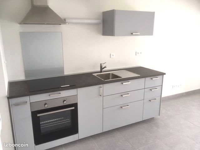Appartement à louer, 38m², Saint-Max