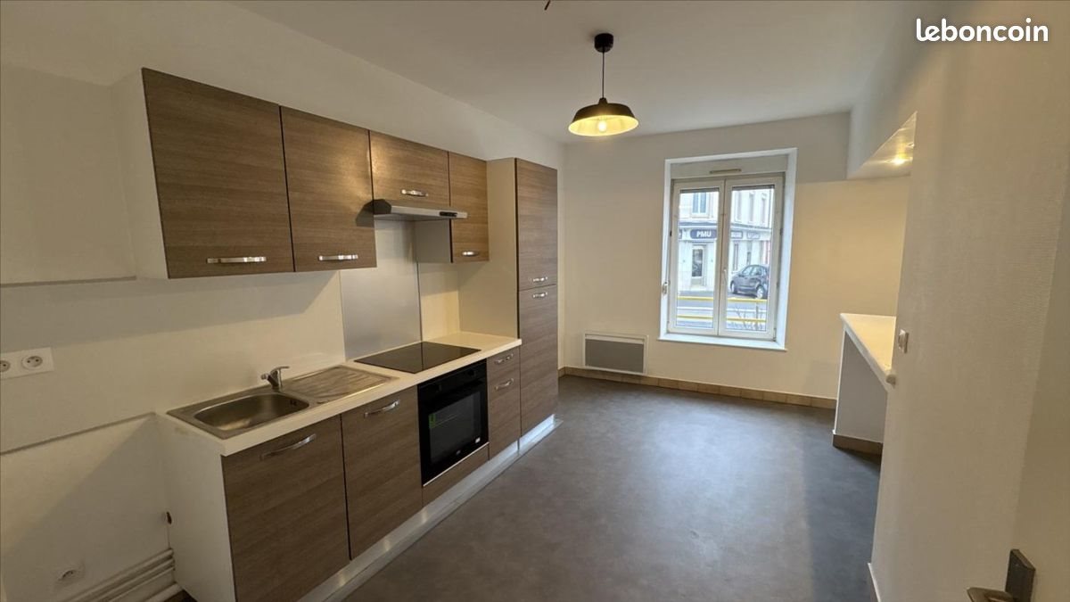 Appartement à louer, 57m², Saint-Max