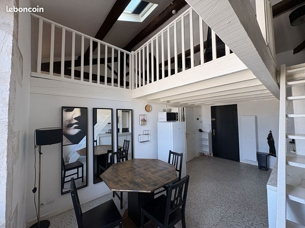Appartement à louer, 42m², Nîmes