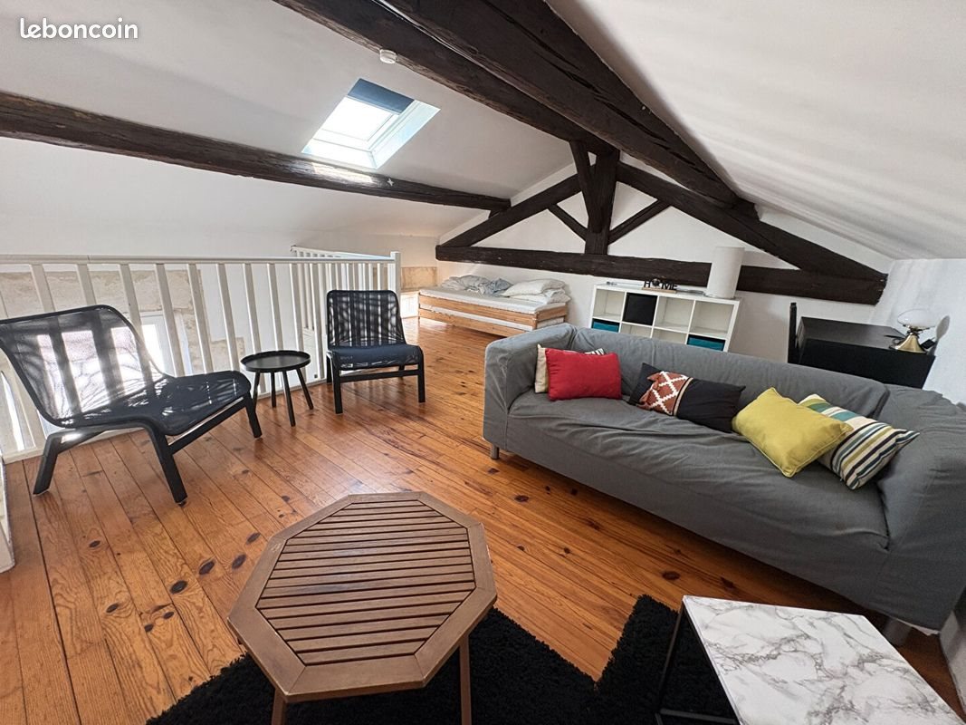 Appartement à louer, 42m², Nîmes