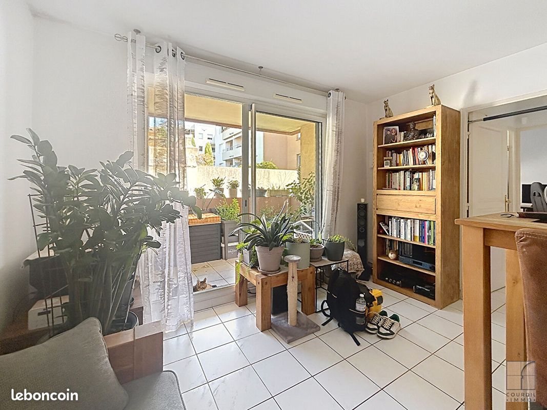 Appartement à vendre, 38m², Nîmes