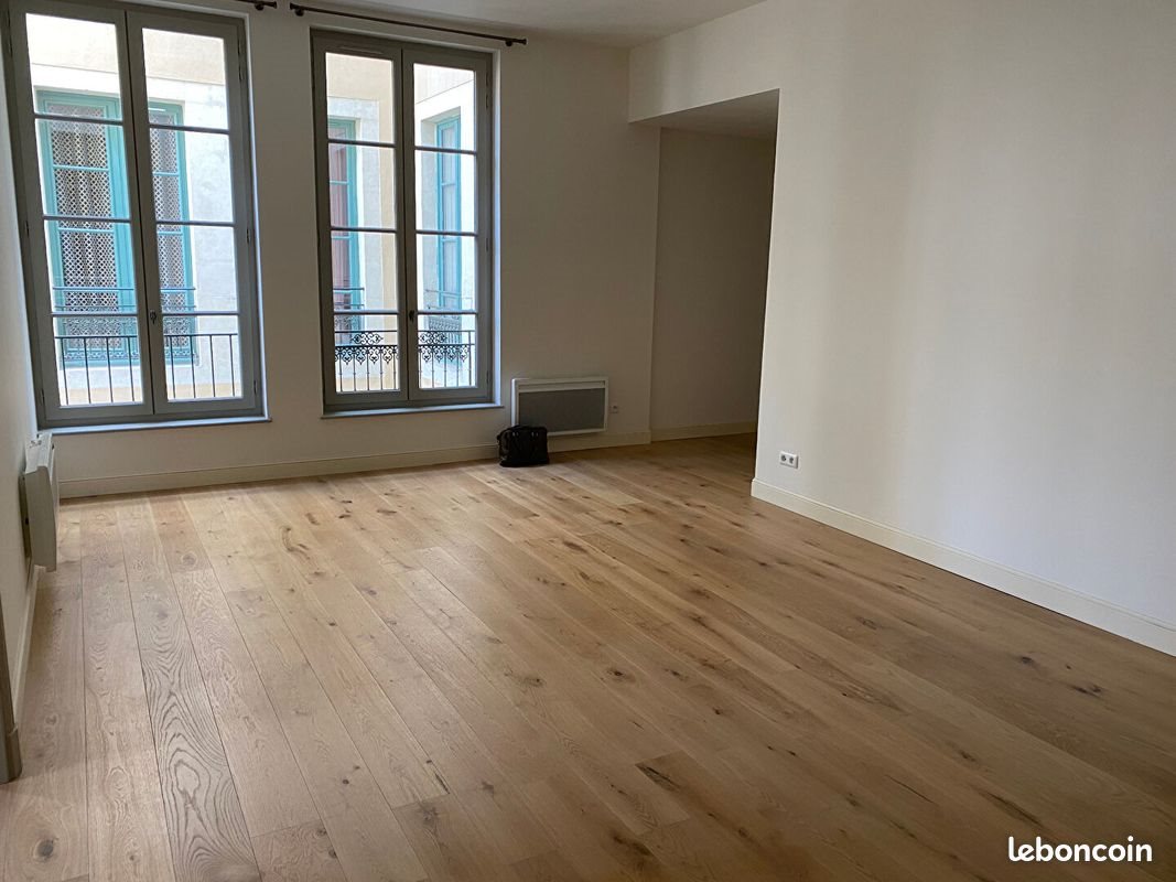 Appartement à louer, 63m², Nîmes
