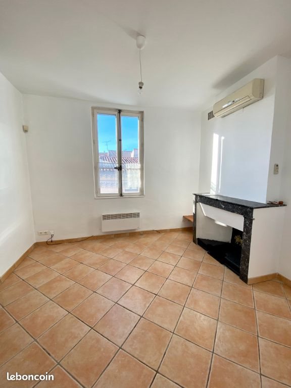 Appartement à louer, 37m², Nîmes