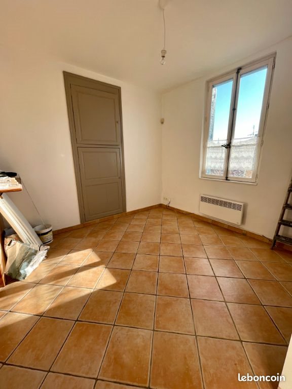 Appartement à louer, 37m², Nîmes