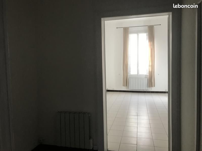 Appartement à louer, 39m², Nîmes
