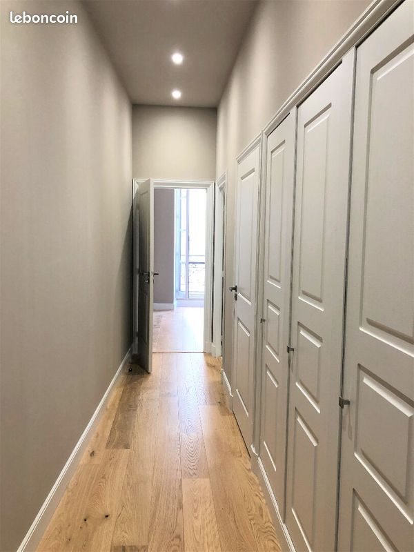 Appartement à louer, 49m², Nîmes
