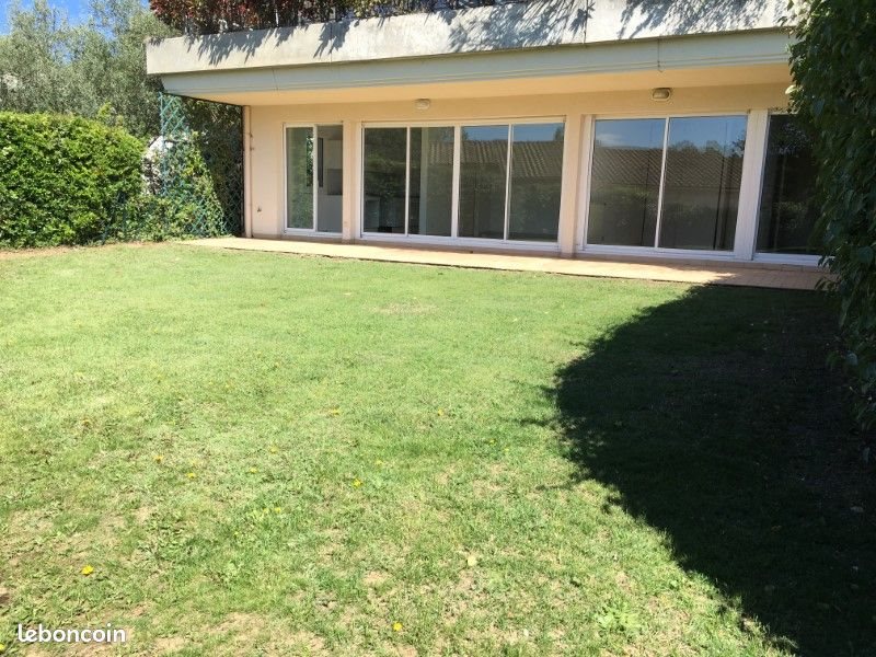 Appartement à louer, 73m², Nîmes
